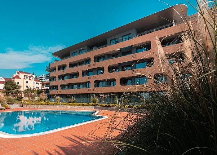 Nobile - Coral Complex With Parking & Pool Appartement Varna