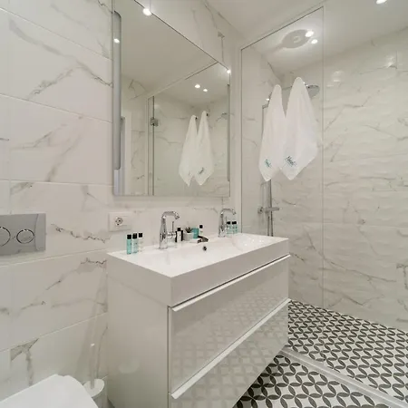 Nobile - Coral Complex With Parking & Pool Апартамент